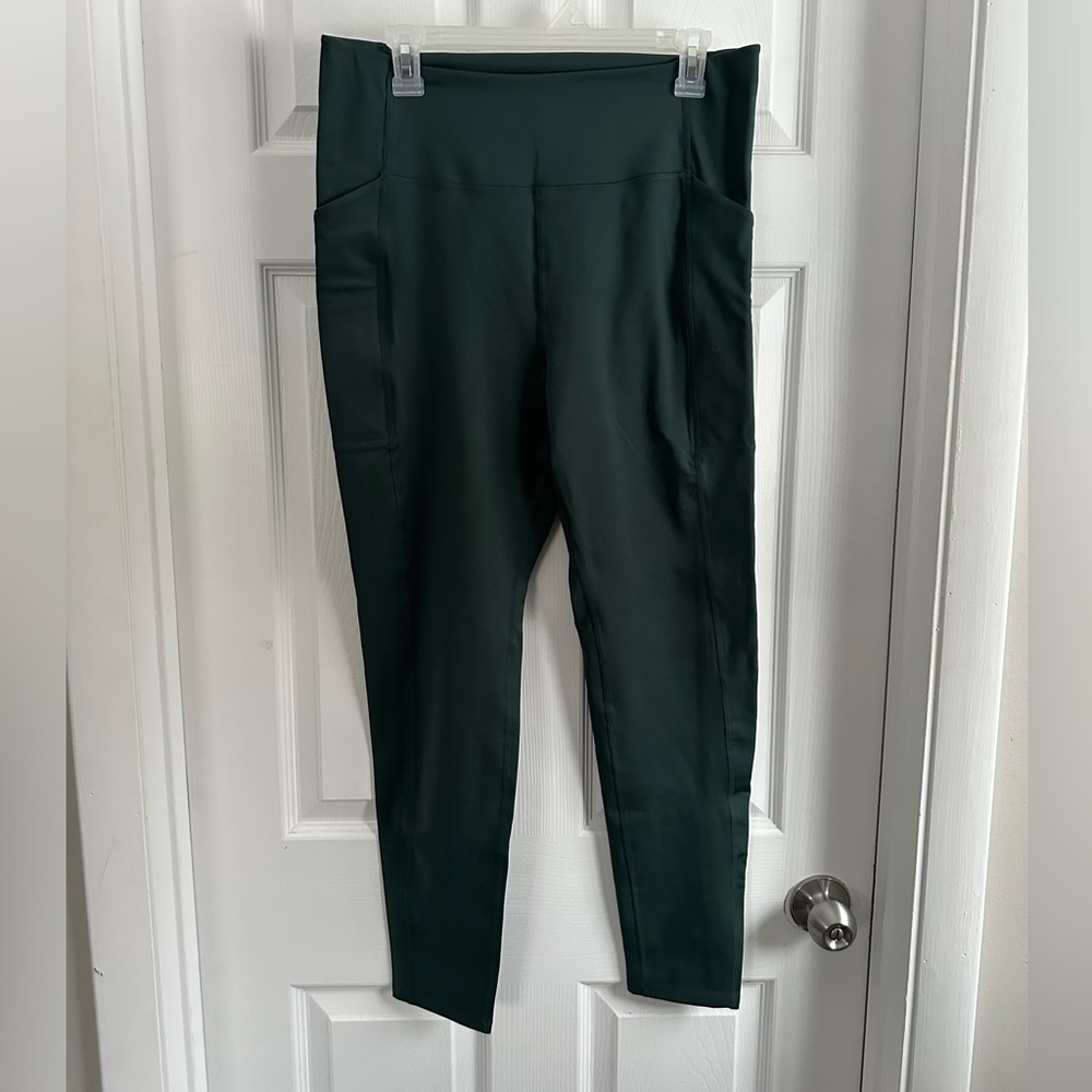 girlfriend collective high-rise compression pocket leggings